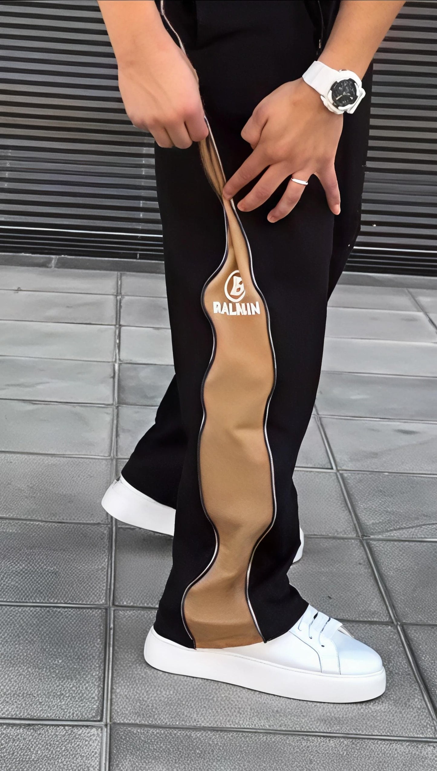 Q-08 Shadow Strike Set – Monochrome Edition